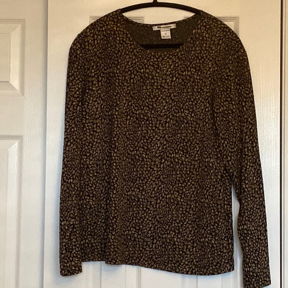 Nygard long sleeve top - take it free with any purchase over $30! - Picture 1 of 3